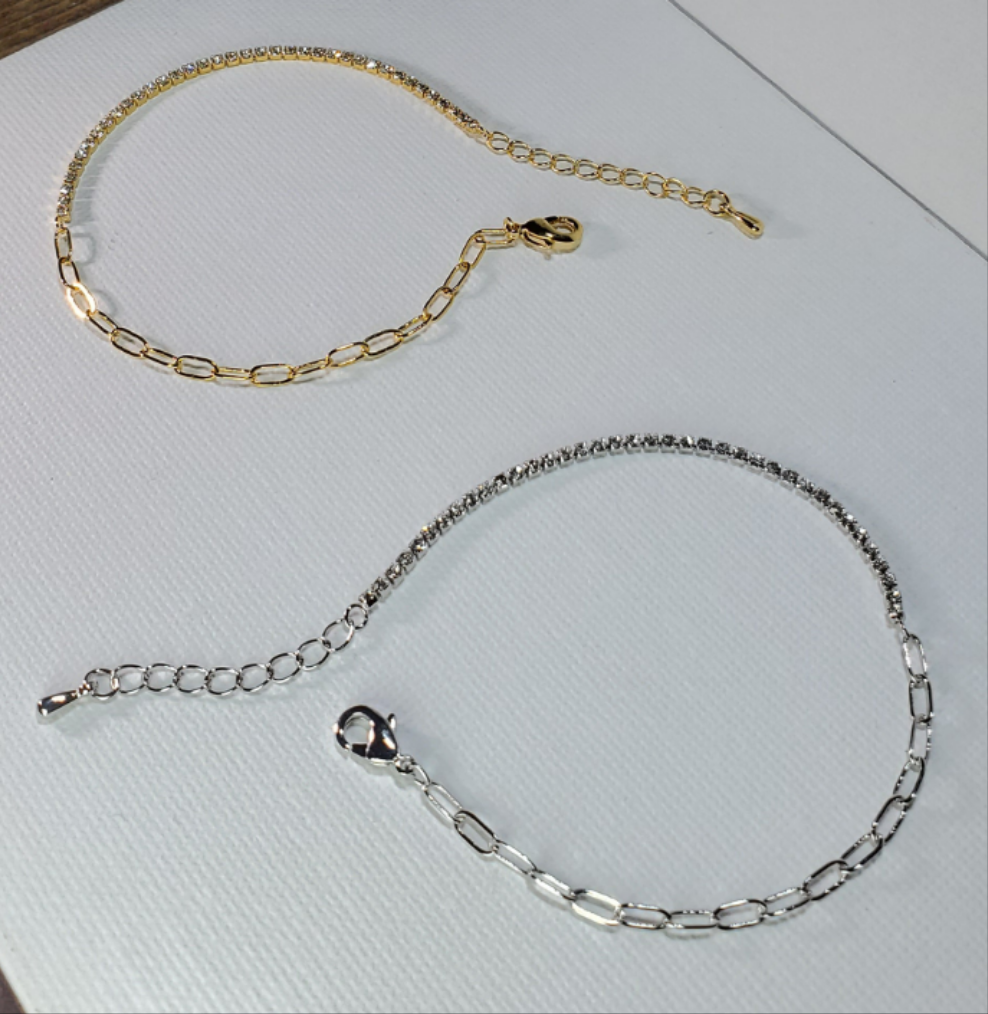 Cubic-Paperclip Chain Bracelet