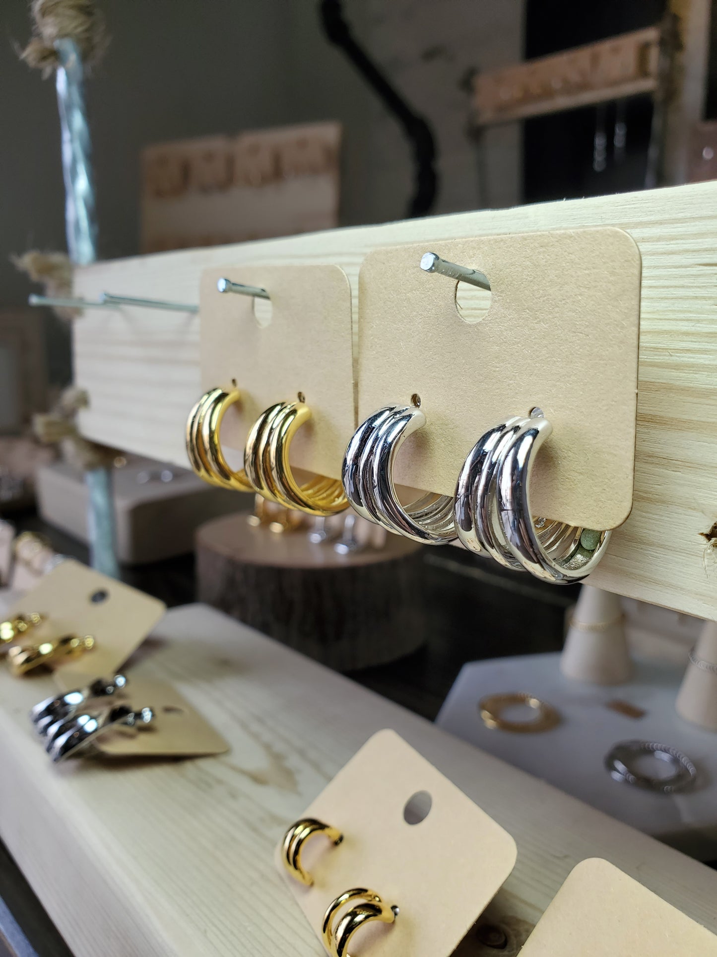 Curved Triple Row Hoops