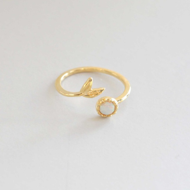 Heart and Opal Flower Ring