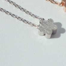 Matte Flower Necklace