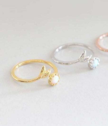 Heart and Opal Flower Ring