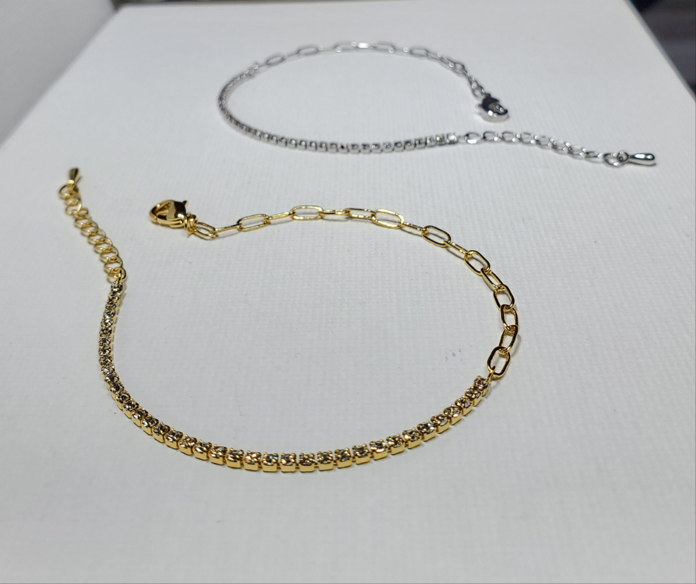 Cubic-Paperclip Chain Bracelet