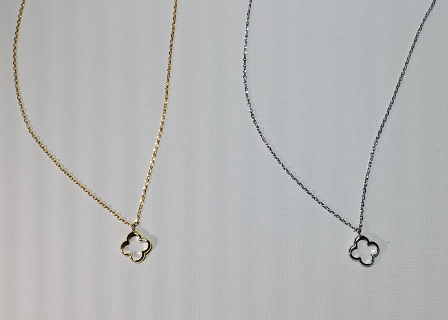 Wire Clover Necklace