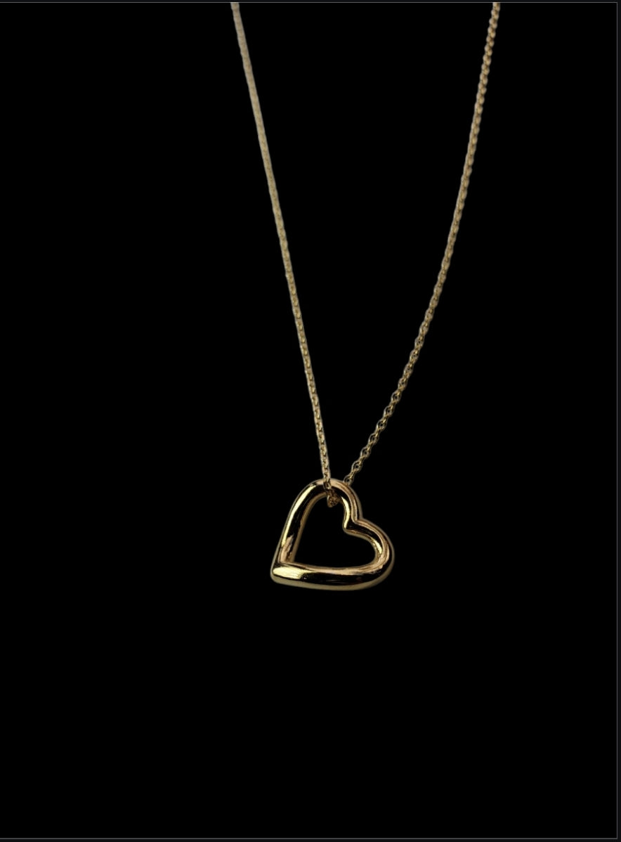Flowing Heart Necklace