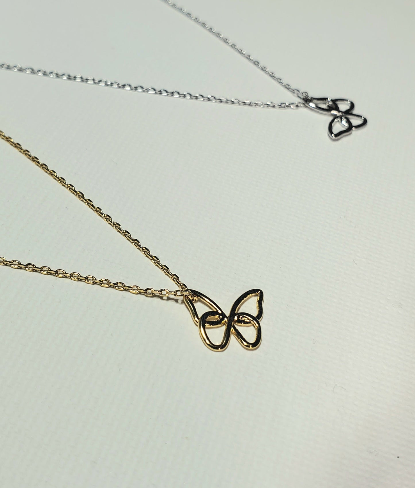 Wire Butterfly Neckllace