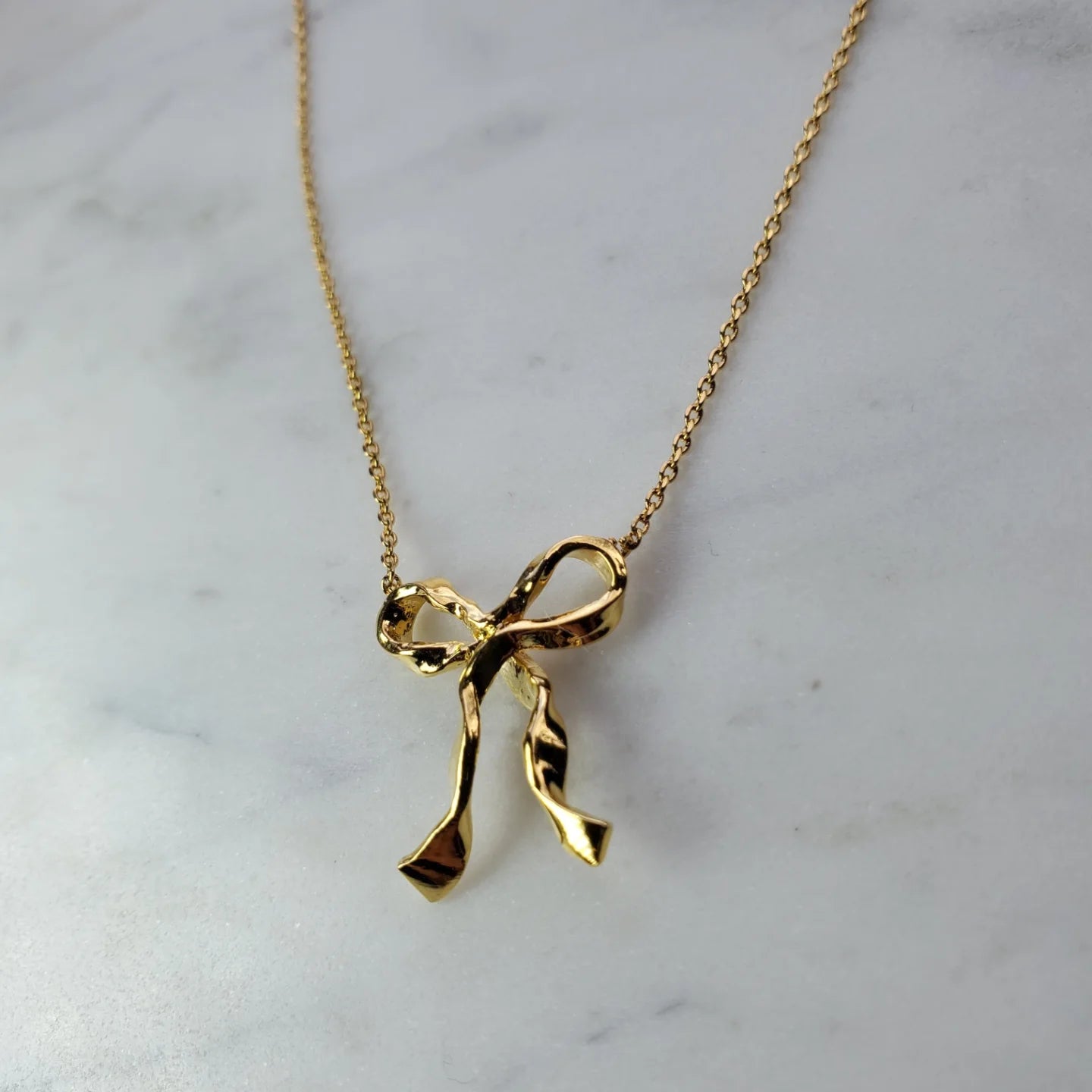 Delicate Bow Necklace