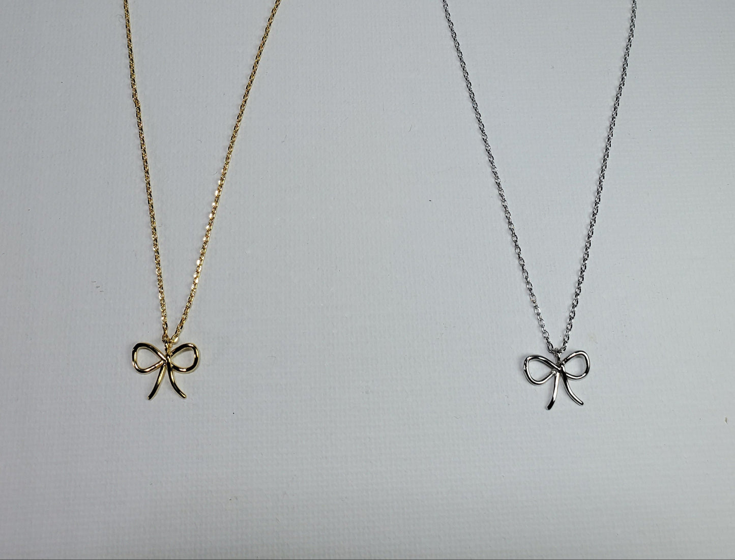 Wire Ribbon Necklace