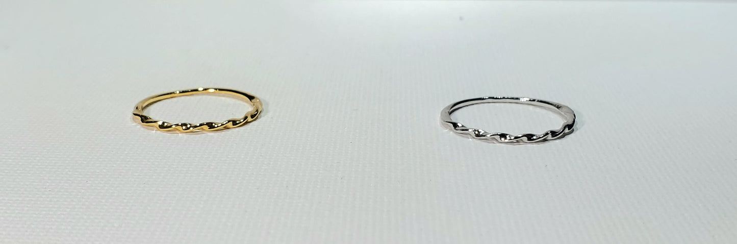 Classic Twist Ring